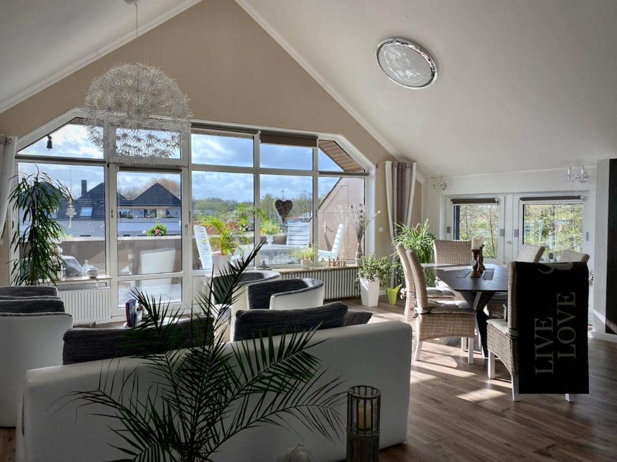 Luxuriose Ferienwohnung Fur 2-4 In Bad Zwischenahn Buitenkant foto